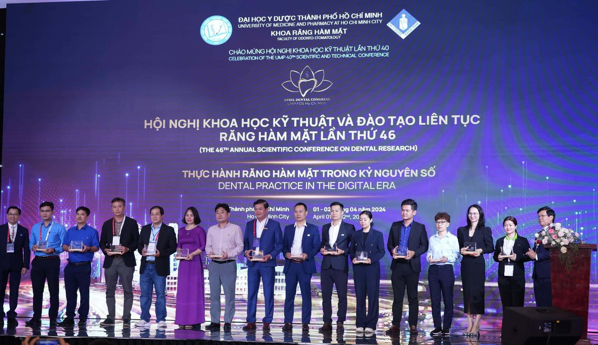 Việt Hùng Group với vai trò là Nhà Tài Trợ Bạc trong hội nghị tháng 4